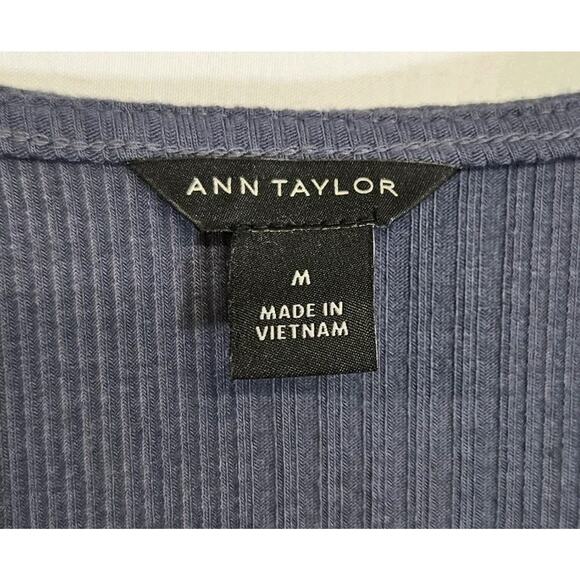 Ann Taylor Blue V-Neck Shoulder Detail Tank Top Sleeveless Blouse Size Medium - Picture 5 of 6